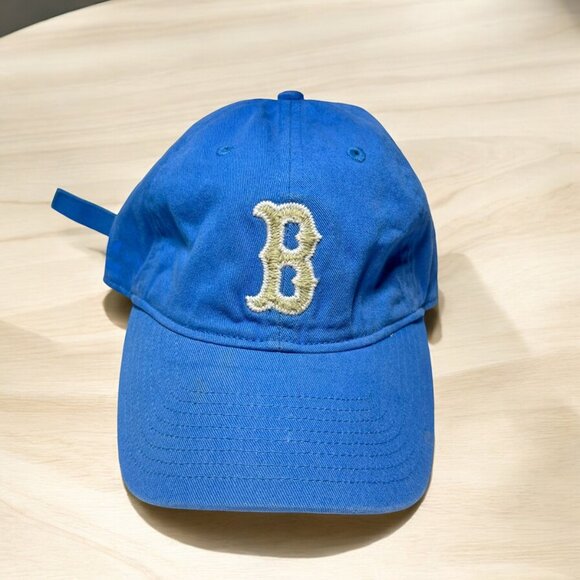 Adidas UCLA Bruins Blue Baseball Cap With Adjustable Strap Vintage look Logo - Picture 1 of 8